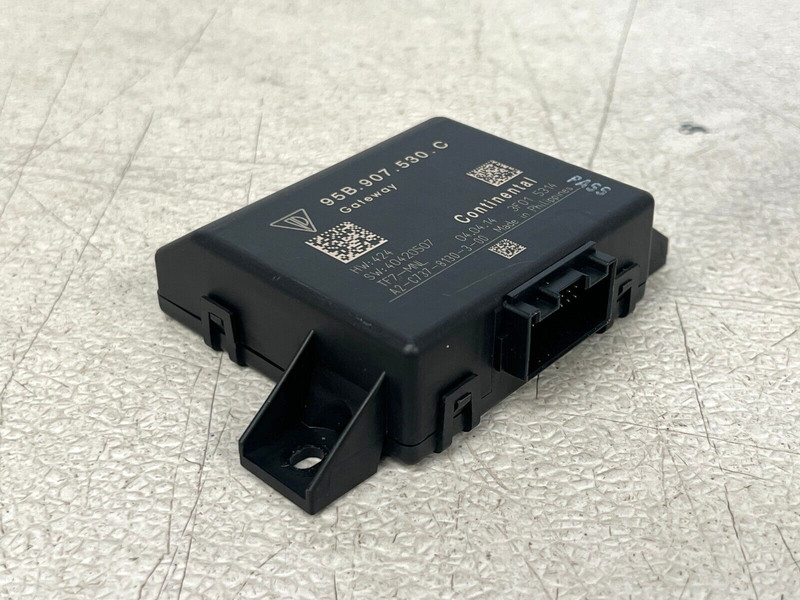 ⭐2015-2018 PORSCHE MACAN S GATEWAY DATA COMPUTER CONTROL MODULE UNIT OEM LOT2575