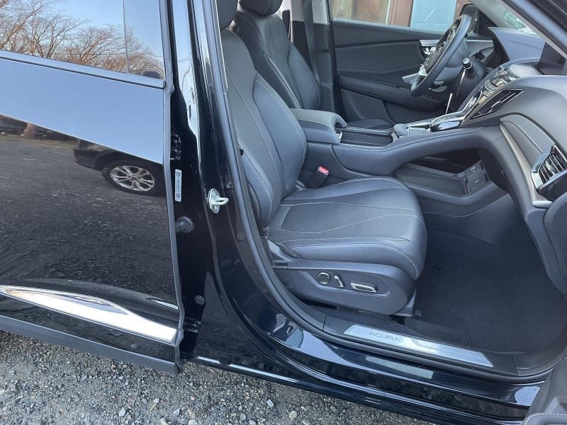 RIGHT CENTER POST WITH ROCKER CUT FITS 2019-2020 ACURA RDX34992