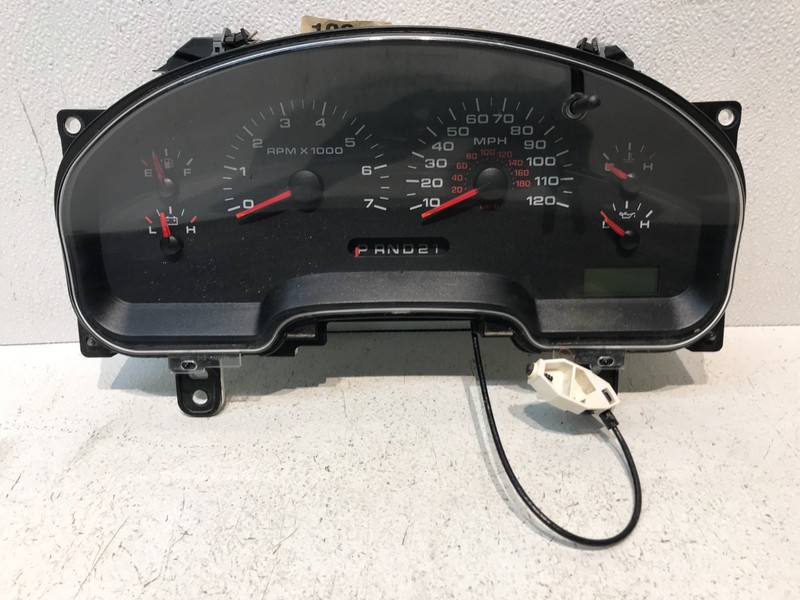 2007 2008 Ford F-150 Speedometer Speedometer Gauge Cluster 7L34-10849-AAB