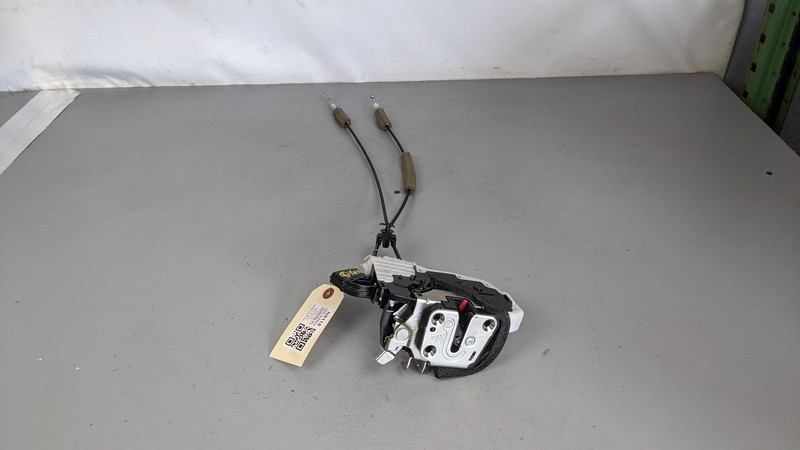 Rear Right Door Lock Latch 2020 Nissan Murano 82500-5AA0F 2021 2022