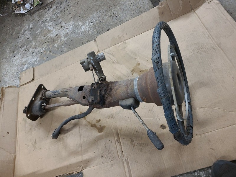 Mercedes Benz 220 D/8 W114/W115STEERING COLUMN