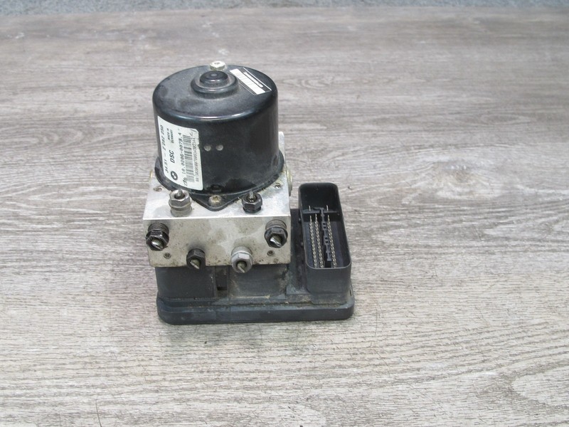 2003-2006 BMW E46 M3 S54 ANTI LOCK BRAKE ABS DSC PUMP MODULE UNIT 2282250