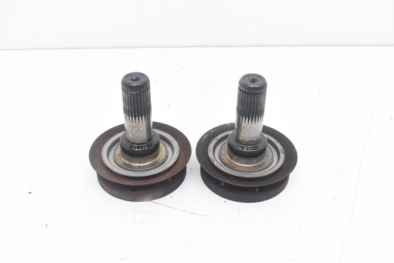 2009 BMW E90 328xi DIFFERENTIAL REAR OUTPUT AXLE FLANGES 86MMXM10 OEM KW85