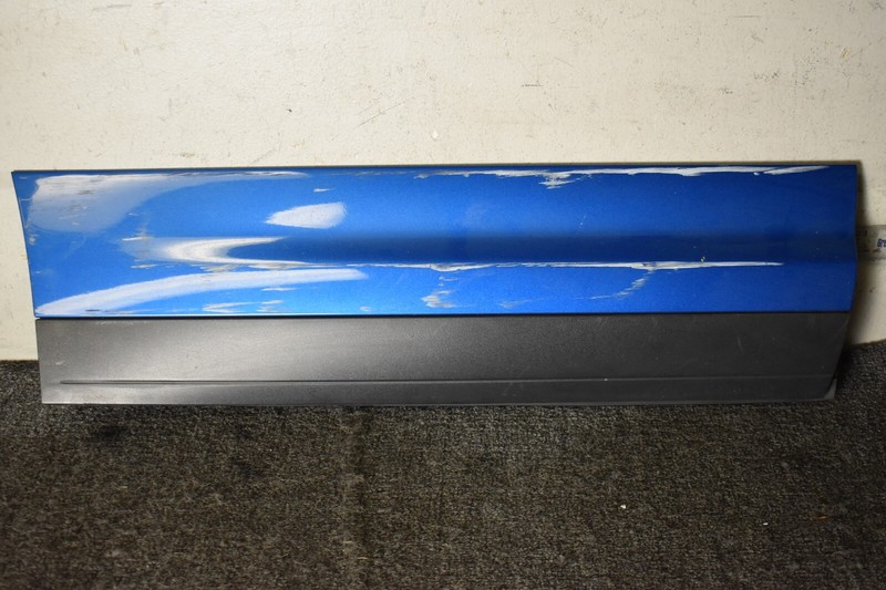 11-18 Porsche Cayenne Rear Right Passenger Side Lower Door Molding Blue Oem