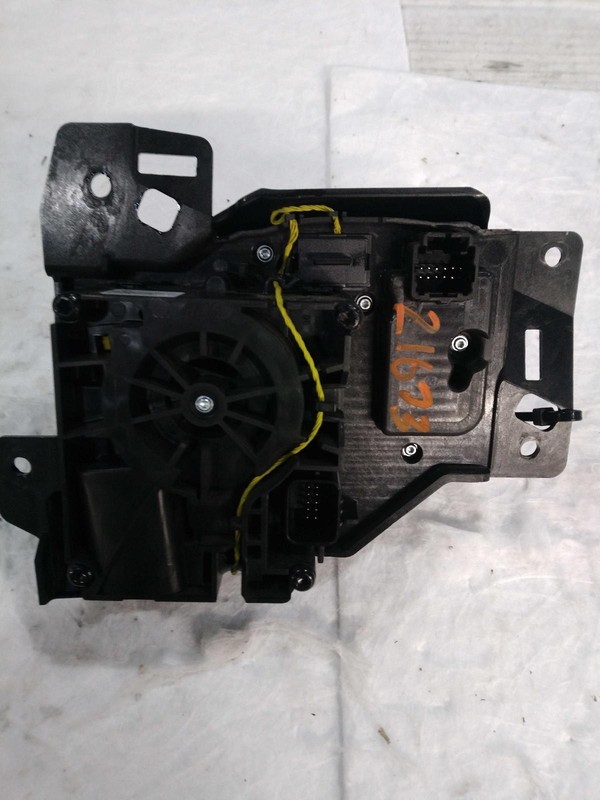 Used Automatic Transmission Shift Lever Assembly fits: 2022 Ram Dodge 1500 picku