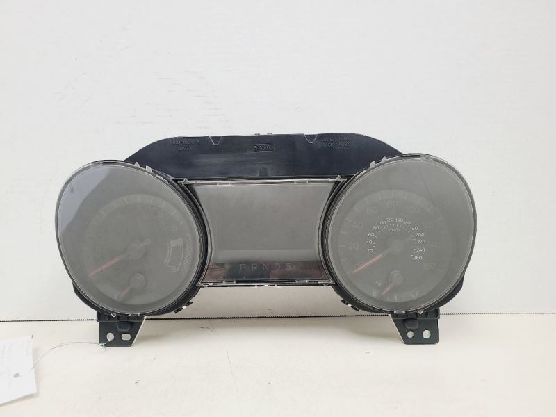 Speedometer Cluster MPH ID FR3V-10849-AE Fits 16-17 MUSTANG 565610