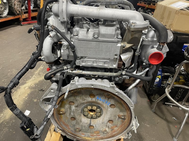 16 ISUZU MEDIUM DUTY Engine 3.0L Diesel 4x4 43k miles 6 Month Warranty!