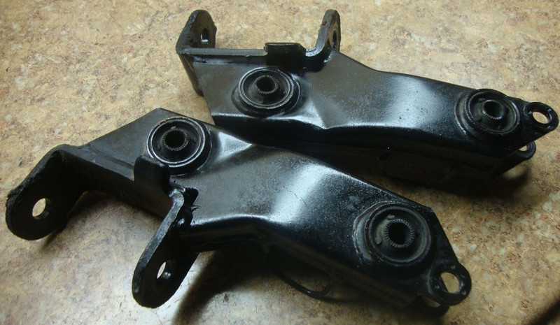 88 Honda Fourtrax TRX200 TRX 200 SX TRX200SX Front A Arm Knuckle Mount Steering