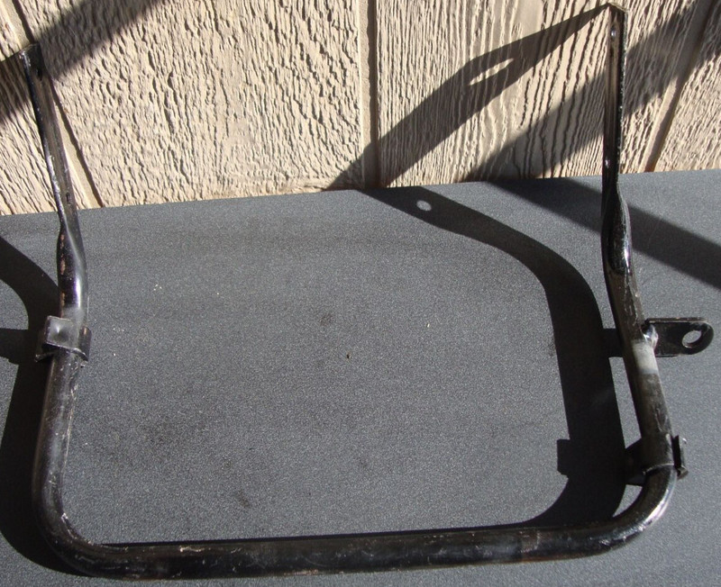 1990 Kawasaki Bayou KLF220 KLF 220 ATV Rear Sissy Bar Grab Handle Mount I11
