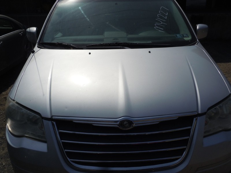 2008-2010 Chrysler Town & Country Hood Bonnet Lid OEM PS2
