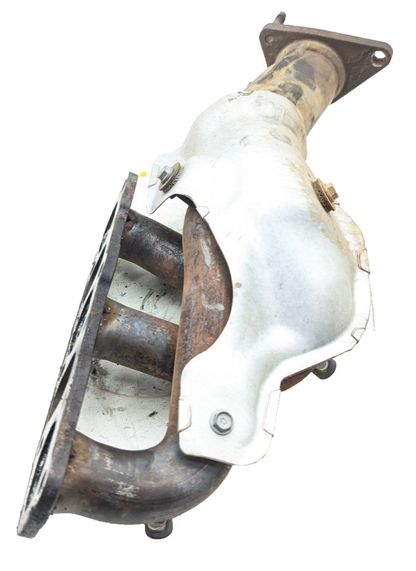 2007 Infiniti G35 Passenger Exhaust Manifold