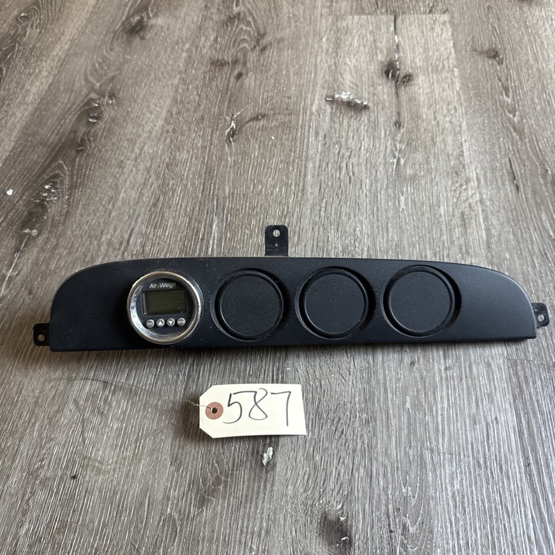 INTERNATIONAL PROSTAR 4 KNOB Dash Panel - PN: 3598345F94 32324-201 050-5800-114