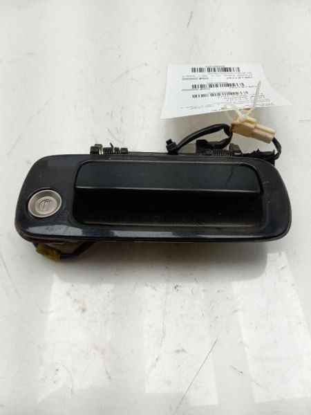 1997 LEXUS LS400 4.0L PASSENER SIDE FRONT (EXTERIOR) DOOR HANDLE