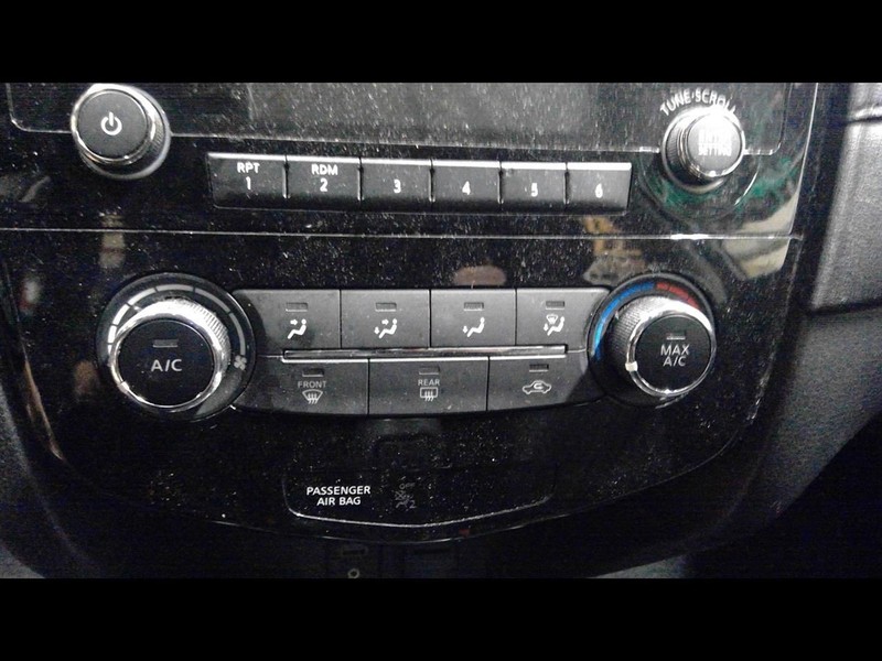 Temperature Control Fits 17-23 QASHQAI 1699355