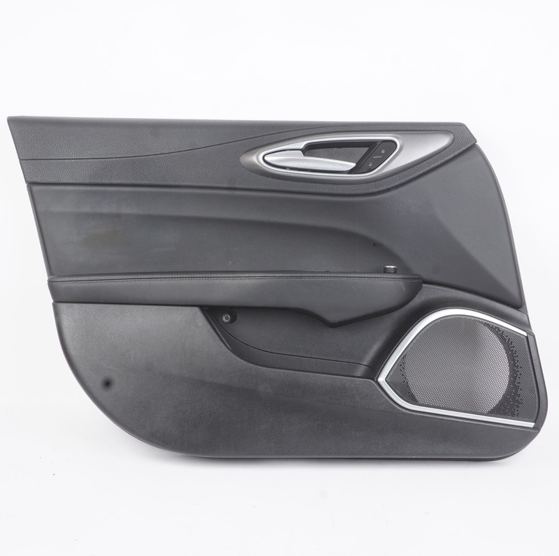 2017 - 2022 Alfa Romeo Giulia Left Driver Front Door Trim Panel Black