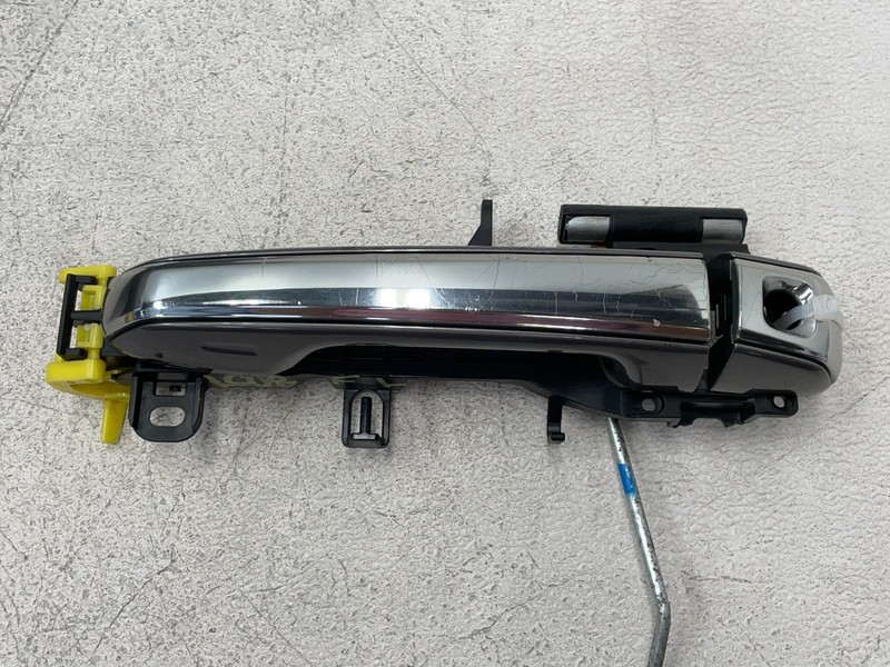 2010-2013 Lexus GX460 Front Left Driver Exterior Door Handle Chrome 1608 OEM