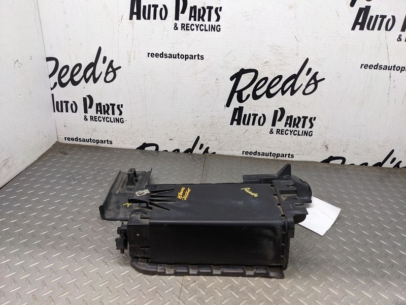 2008-2019 Ford Taurus Fuel Vapor Evaporator Emission Canister AG13-9D653 1176603