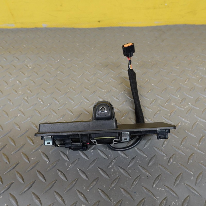 2022-2024 HYUNDAI IONIQ 5 OEM REAR VIEW CAMERA WITH TRUNK OPENER 99240GI100