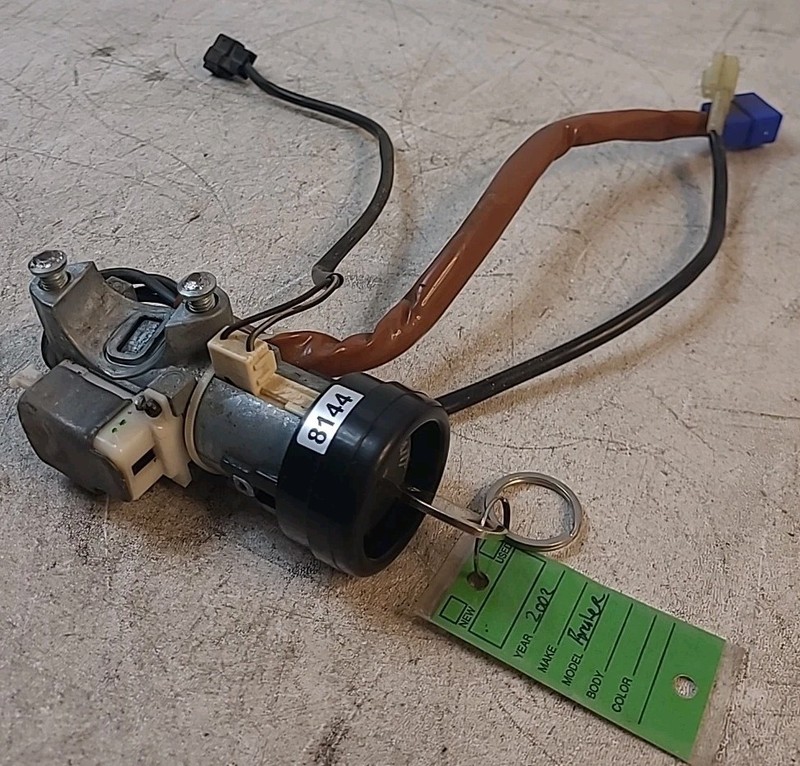 2002 Subaru Forester 2.5L Ignition Switch Assembly w/ 1 Key & FOB Harnesses OEM