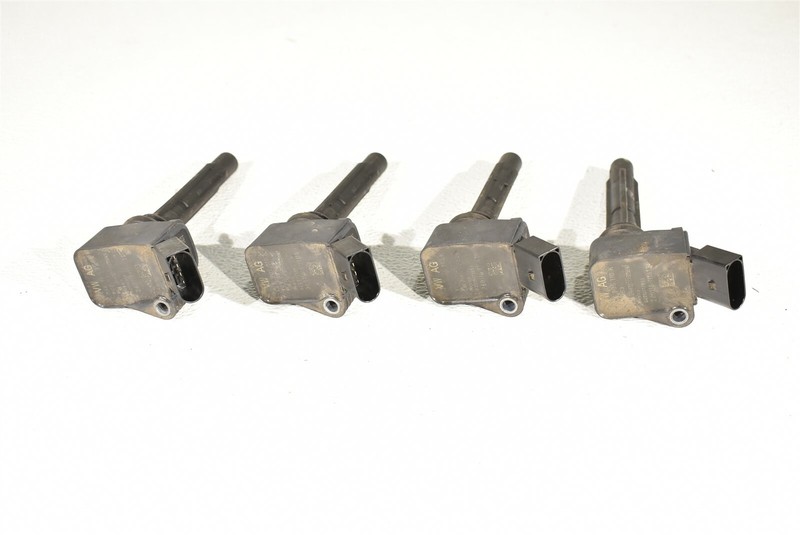 Ignition Coils 2.0L Volkswagen VW Golf GTI S 15-19 AA6825