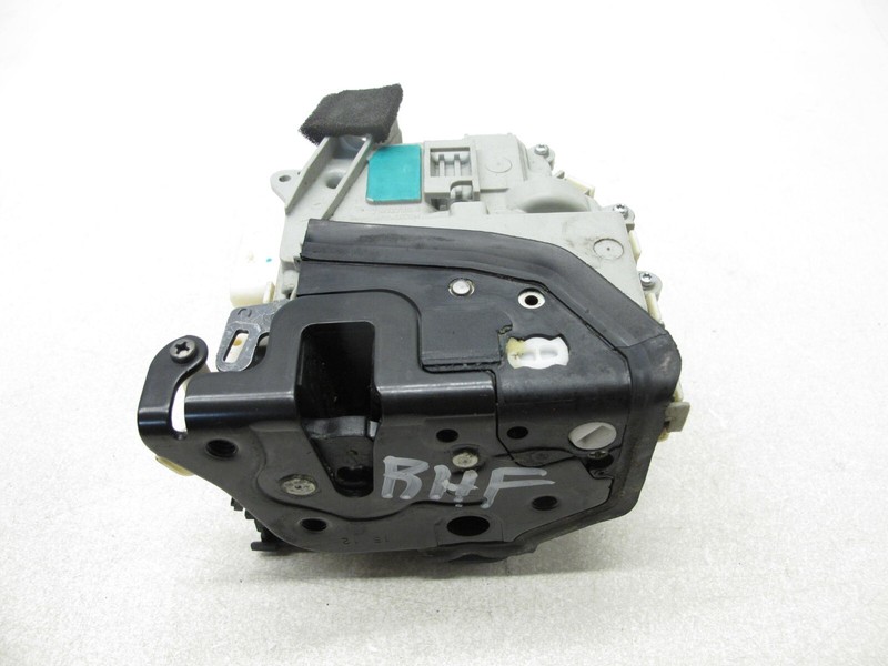 10-22 AUDI B8 A4 S4 A8 Q3 Q5 Q7 DOOR LATCH LOCK ACTUATOR OEM FRONT RIGHT 013024A