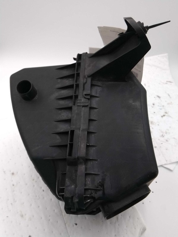 2008 Chevrolet Colorado Air Cleaner Assembly OEM Black 3.7L 81K Miles