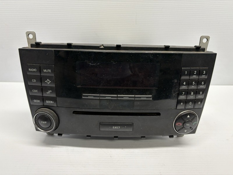 05-07 Mercedes W203 C230 C350 Radio Stereo Audio Head Unit AM FM CD Player OEM
