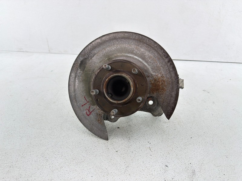 16-25 Chevy Malibu Rear Spindle Knuckle Left Driver Side Genuine OEM