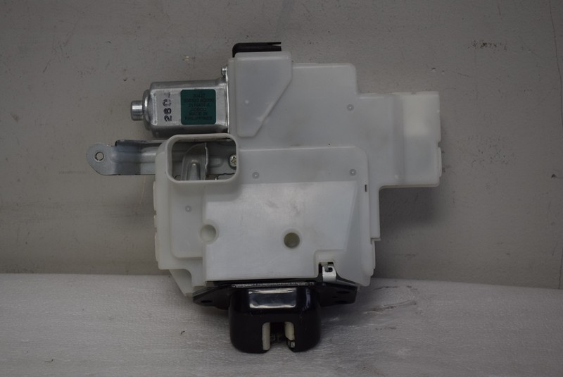 2005 NISSAN QUEST LIFT GATE LOCK FACTORY OEM