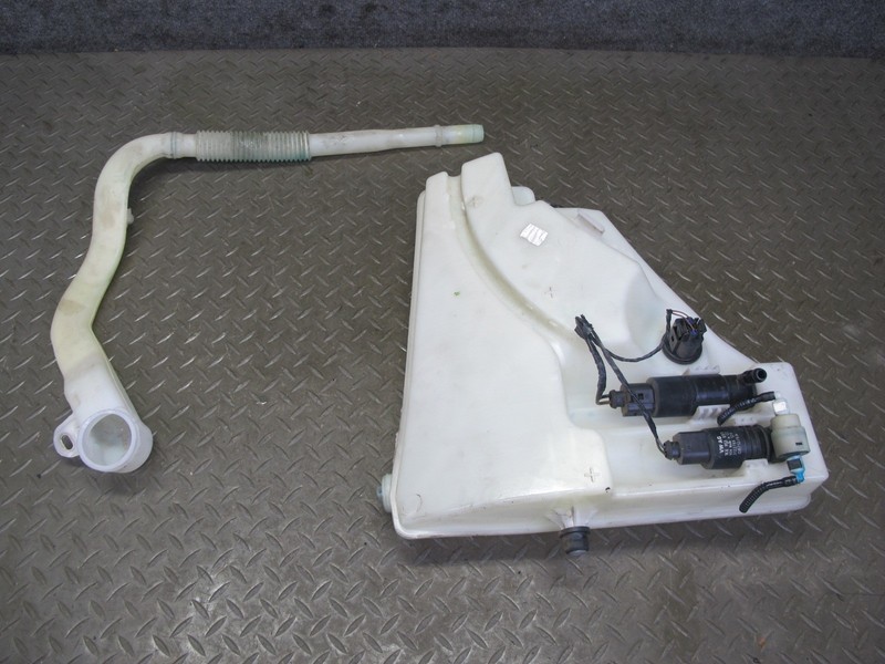 2011-2018 PORSCHE CAYENNE 958 WINDSHIELD WASHER FLUID RESERVOIR TANK W/ PUMP
