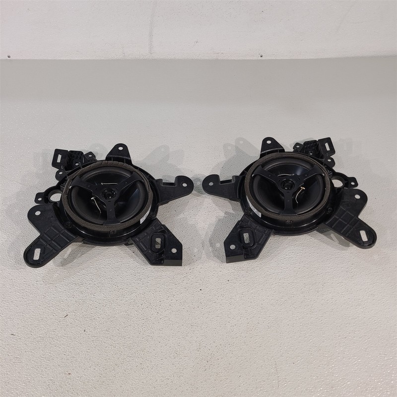15-17 Mustang Gt Convertible Rear Speaker Set Speakers Aa7348