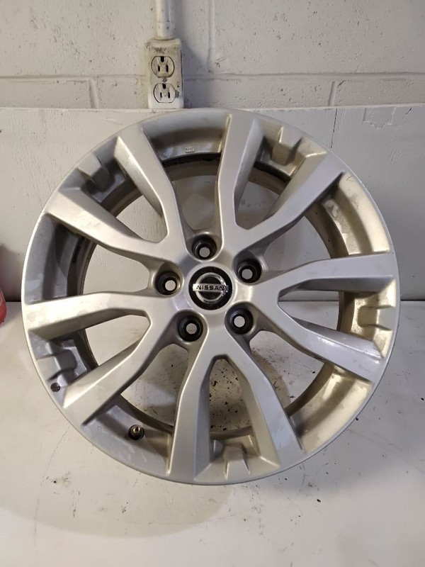 2017-2020 Nissan Rogue Wheel Rim 17x7 Alloy 5 Y Spoke