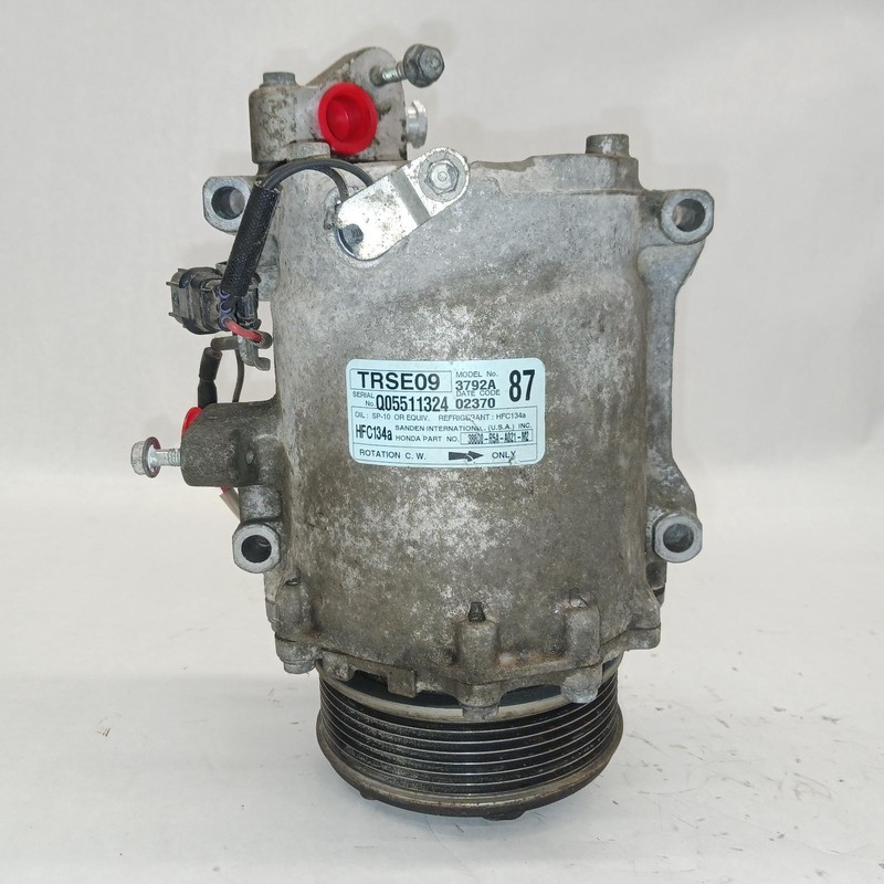 12-'14 HONDA CR-V AC Compressor 68k miles OEM 1 Year Warranty!