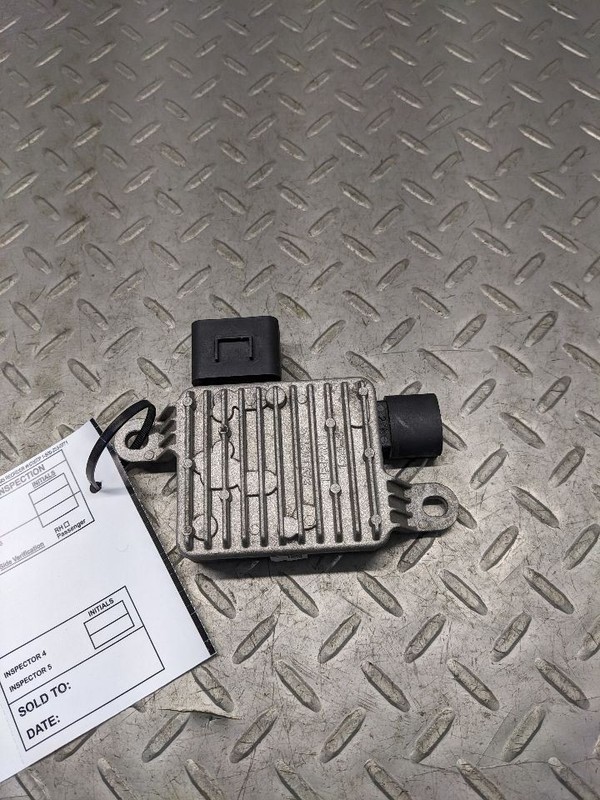 Chassis ECM Cooling Fan Controller On Shroud Fits 16-20 OPTIMA 1194855