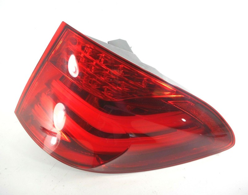 10-13 BMW 550i GT F07 Passenger Right Quarter Panel Mounted Tail Light Lamp OEM