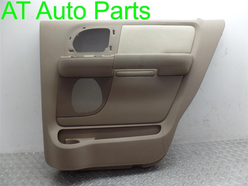 03 04 05 06 FORD EXPEDITION PASSENGER REAR INTERIOR DOOR PANEL 2L1Z7827406AAA