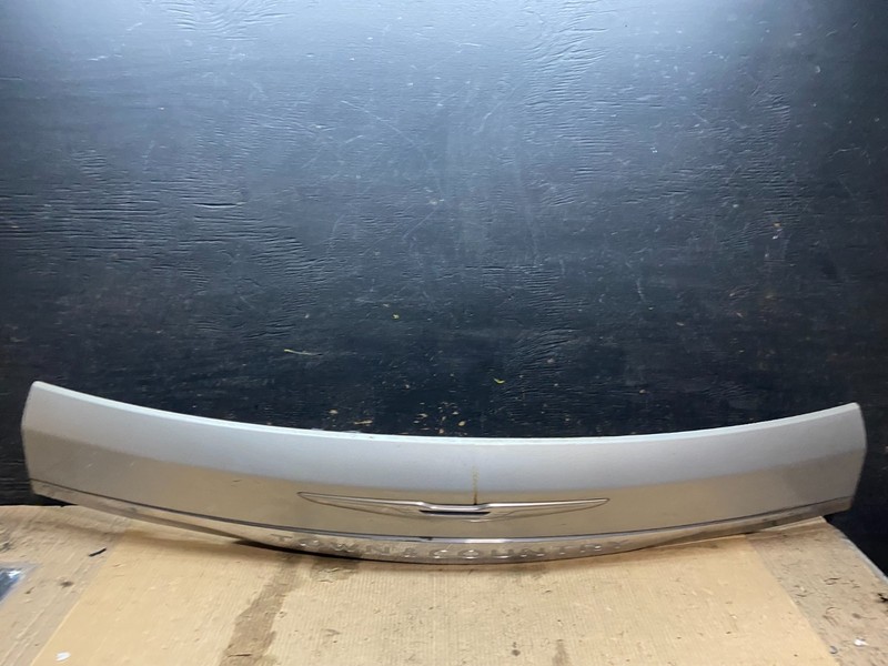 2011 to 2016 Chrysler Town & Country Tailgate Trim w/ Camera Panel OEM X3528 DG