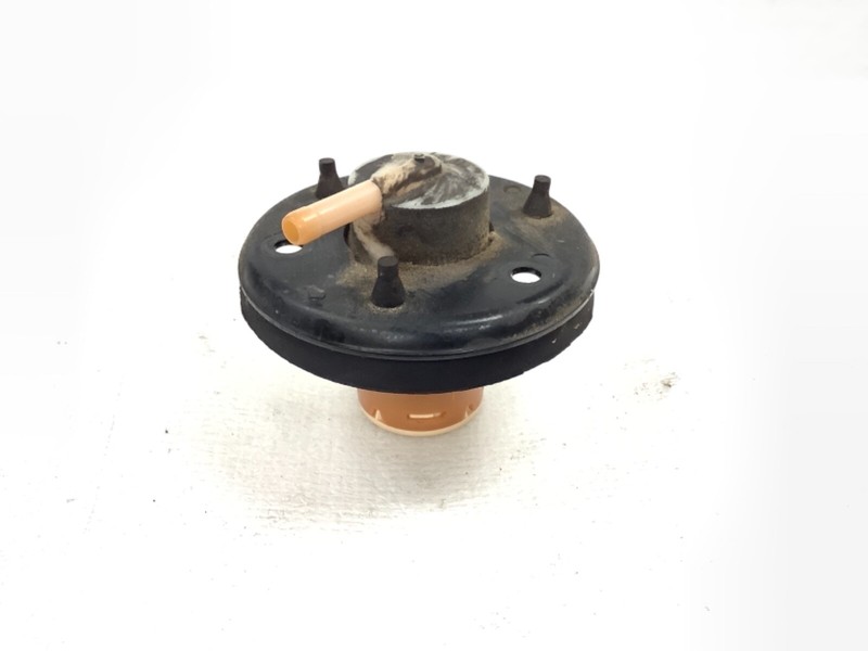 91-95 Legend Tank Valve Gasoline Cut Fuel Cut-off Petcock Assembly Used OEM