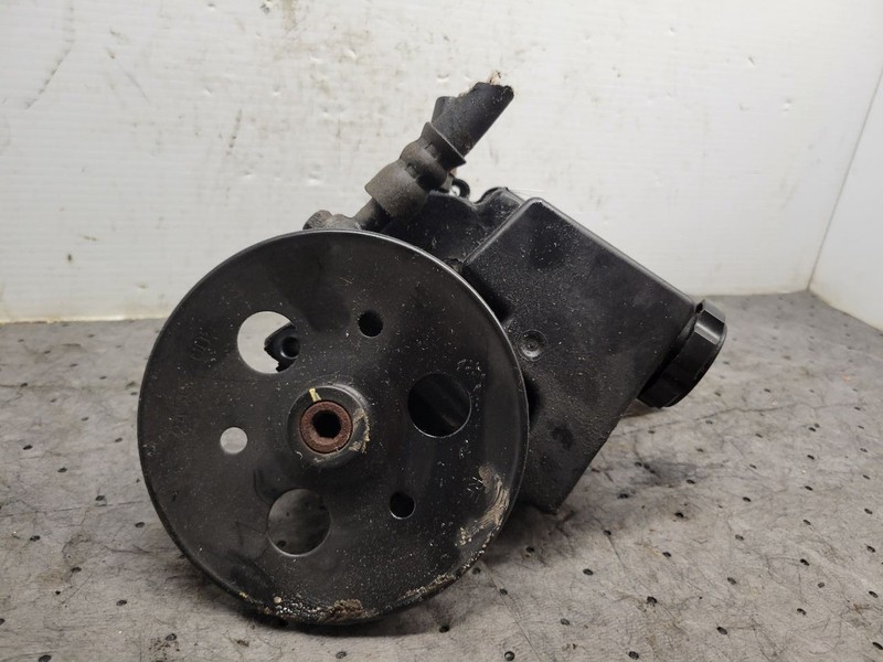 Power Steering Pump Fits 06-08 LUCERNE 1302069