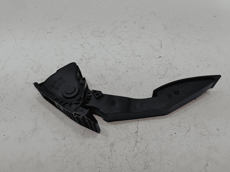 2024-2025 Buick Envista Accelerator Gas Pedal w/Travel Sensor OEM