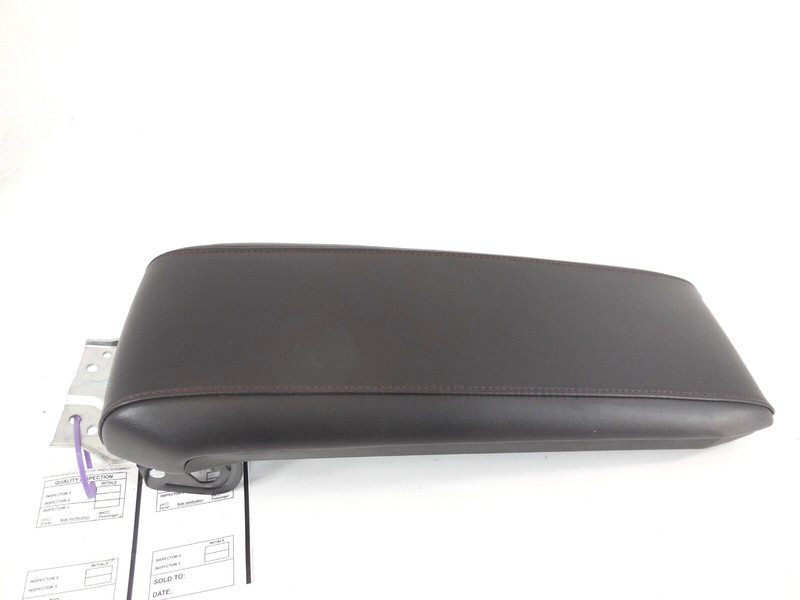 2013 13 GMC Terrain Center Console Arm Rest Lid Cover OEM