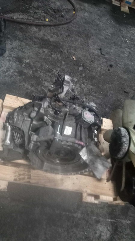 2014 Ford Focus Automatic Transmission Assembly OEM 134K Miles Black