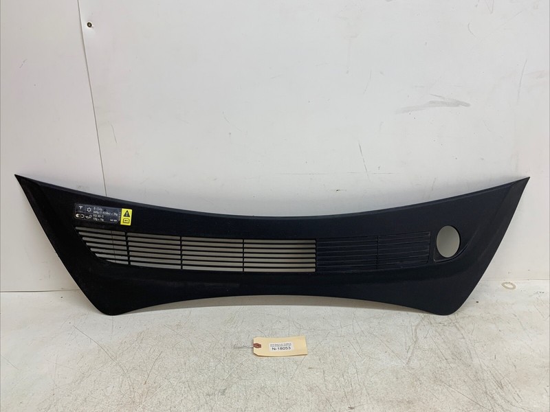 ⚡️17-22 TESLA M3 FRONT WINDSHIELD AIR VENT COVER PANEL 1081675-00-B 18053 S7