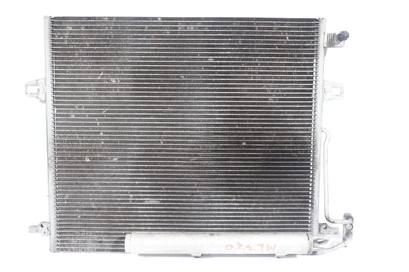 2006 - 2009 Mercedes Benz ML350 W164 AC Air Condition Condenser OEM