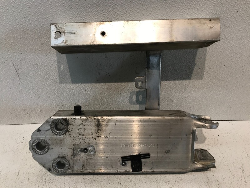 09-15 BMW 740i Right Passenger Side Front Reinforcement Support Bracket
