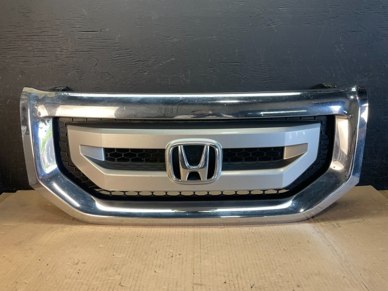 2009 to 2011 Honda Pilot Front Upper Grill Grille AD8526 DG
