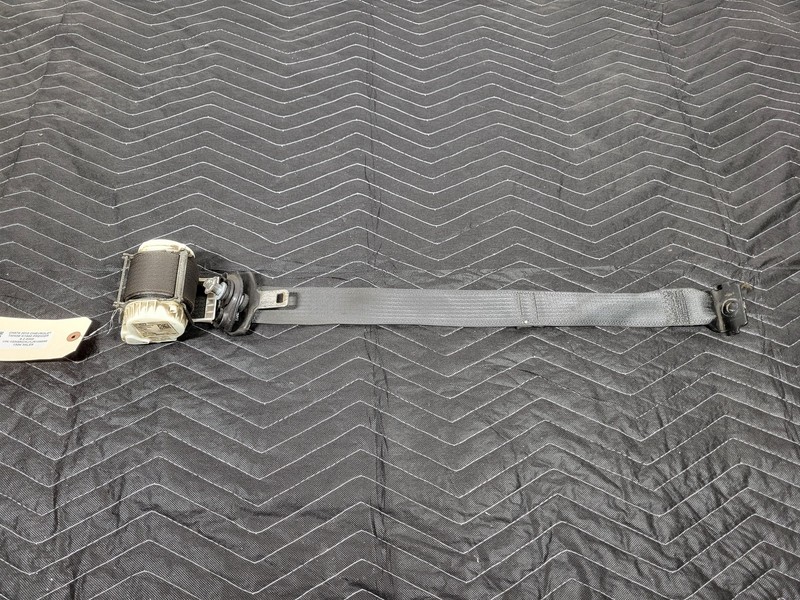 Used Oem Chevrolet 3rd Row Left Driver Rear Seat Belt Retractor 2018-2020 Tahoe