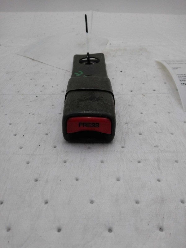 2003 Chevrolet Trailblazer OEM Used Seat Belt White 4DR 220K Miles
