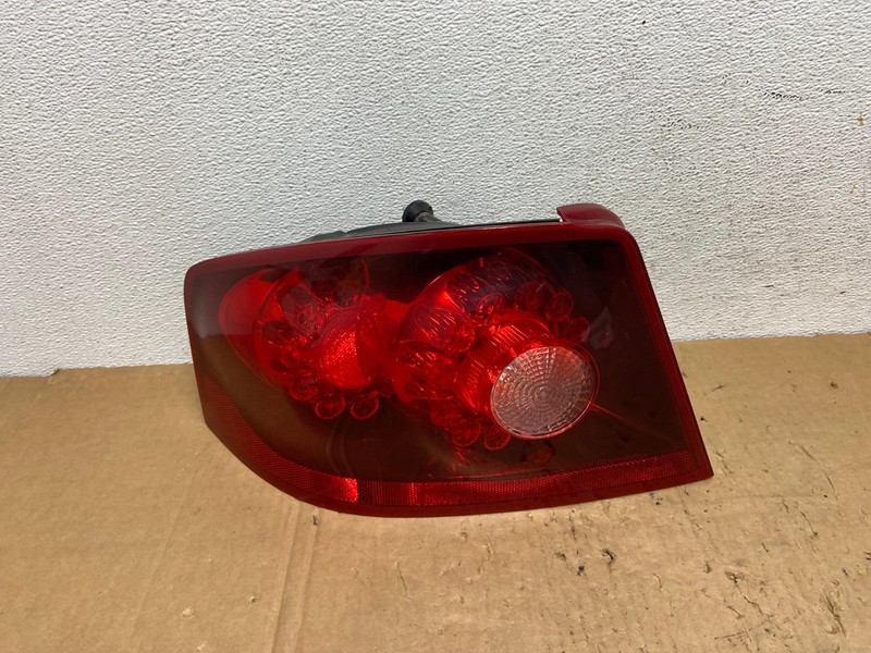 2011 to 2014 Dodge Avenger Left Driver Lh Side Tail Light Oem AD3290 LK