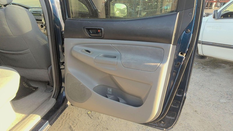 Rear Door Trim Panel TOYOTA TACOMA Right 07 06 05 08 09 10 11 12 13 14 15
